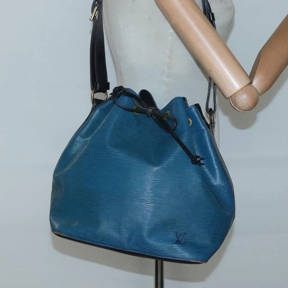 LOUIS VUITTON Epi Petit Noe Shoulder Bag Bicolor Black Blue M44152 Auth gh240 - Picture 15 of 16